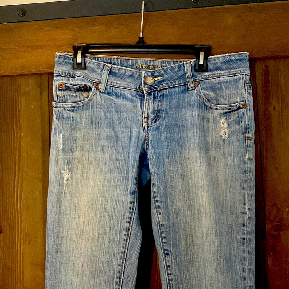 American Eagle low rise 8 long check for others this size and bundle